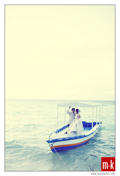 couple at sea